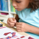 3 puzzles en stickers "Dragon et chevaliers" Poppik