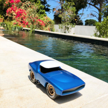 Voiture Playforever Fastback bleu métallisé