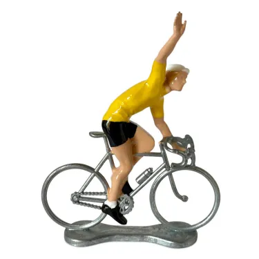 Figurine cycliste winner maillot jaune_ Bernard & Eddy