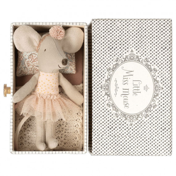 Petite souris danseuse dans son lit à tiroir Maileg