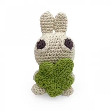 "Kit Lapinou" hochets pour bébé en crochet en coton bio The veggy toys