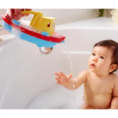 Bateau remorqueur pour le bain GREEN TOYS