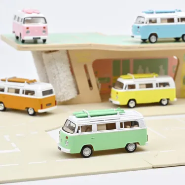Volkswagen Combi T2b Camper Van 1973 vert Norev 1-43ème