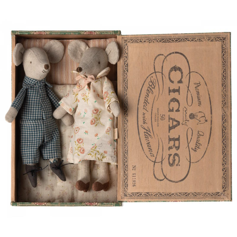 Peluche Père noël et son Plaid - Personnages , peluches