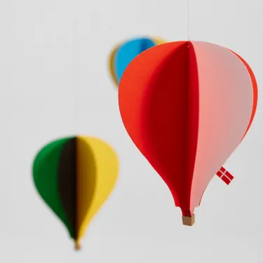 Mobile en papier "Vol de montgolfières" Flensted Mobiles