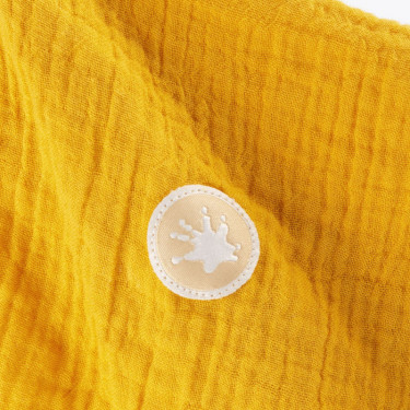 Doudou girafe en mousseline de coton jaune moutarde SIGIKID 39926
