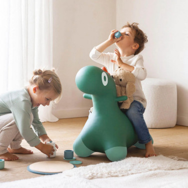 HOPPI dino Quut vert jardin, Animal sauteur
