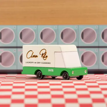 Laundry van Candylab TOYS