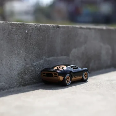Voiture Playforever mini Ken Cave noire