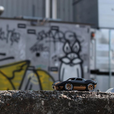 Voiture Playforever mini Ken Cave noire