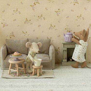 Cheminée miniature vintage blanche pour souris Maileg