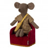 Fauteuil en velours rouge pour souris Maileg