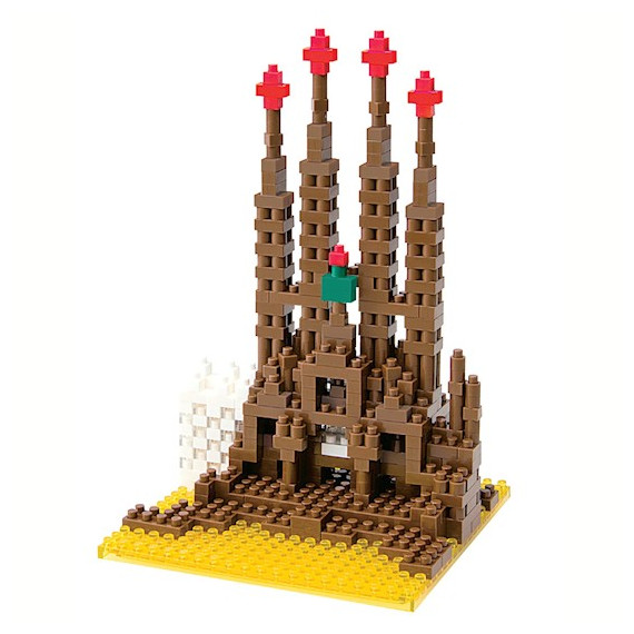 Sagrada Familia nanoblock Sagrada Familia nanoblock