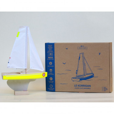 Voilier TIROT en bois "Le Korrigan"