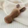 Hochet lapin en lin - Lullaby friends Maileg - tissu couleur chocolat