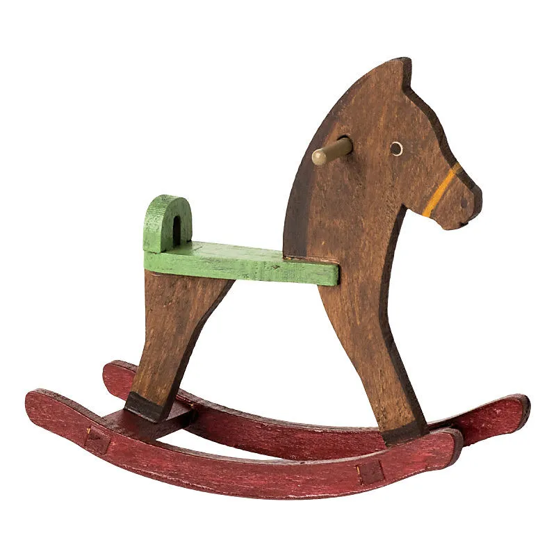 Cheval à bascule miniature pour souris Maileg