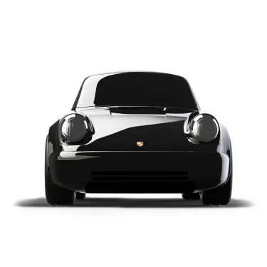 Voiture jouet Porsche 911 noire, modèle racing car Baghera - 530, vue de face brillante montrant le capot et les phares ronds.