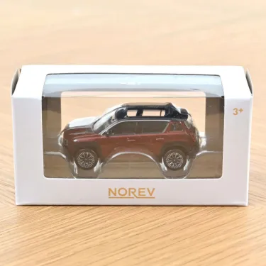 Renault 4 E-Tech 2025 rouge carmin Norev 1/64