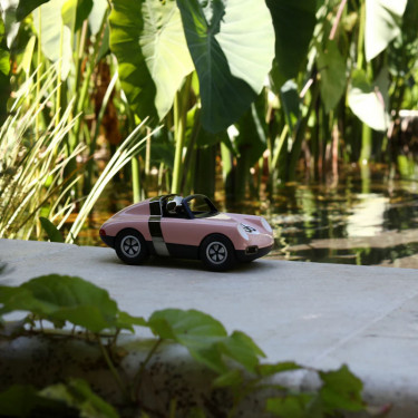 Voiture Playforever Luft Pop rose