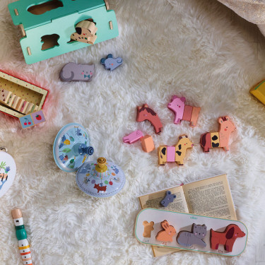 Rigol'animaux de la ferme, jeu d'éveil en bois VILAC 7116 - Sarah Betz