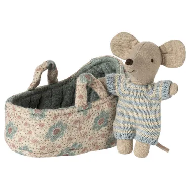 Bébé souris dans son couffin Maileg - Bleu