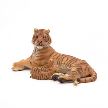 Tigresse couchée allaitant PAPO 50156
