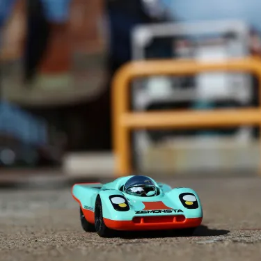 Voiture Playforever Zemonsta Klaus