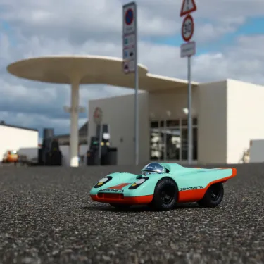 Voiture Playforever Zemonsta Klaus