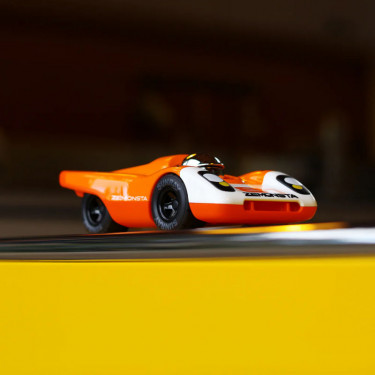 Voiture Playforever Zemonsta Egon