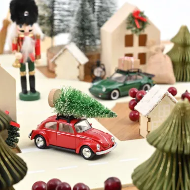 VW Coccinelle rouge 1973 Noël - NOREV 1/43ème