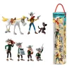 Tubo LUCKY LUKE - 7 figurines Plastoy: personnages Cowboys Lucky Lucke, Dalton, Joly Jumper et Rantanplan avec accessoires, plus boîte emballage colorée et poignées rouges.