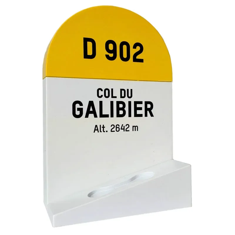 Borne kilométrique Bernard et Eddy - Galibier