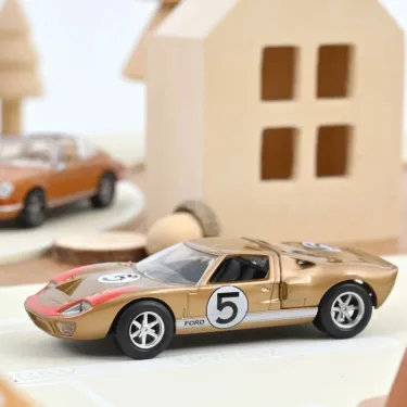 Ford GT40 Le Mans 1966 n°5 NOREV 1/43