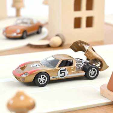 Capot moteur ouvert miniature Ford GT40 Le Mans 1966 n°5 NOREV 1/43
