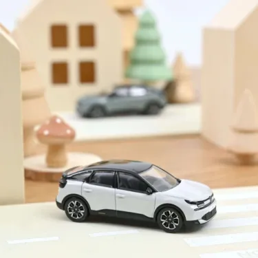 Citroën C4 2025 Blanche - voiture jouet Norev 1/64