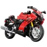Moto Suzuki Hayabusa Cada en pièces, modèle à assembler, rouge et noire, avec carénages, guidon et suspensions visibles.