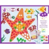 Etoile de mer en peinture à doigts DJECO 0046: motif pois multicolores sur l’étoile, avec peintures et accessoires inclus.