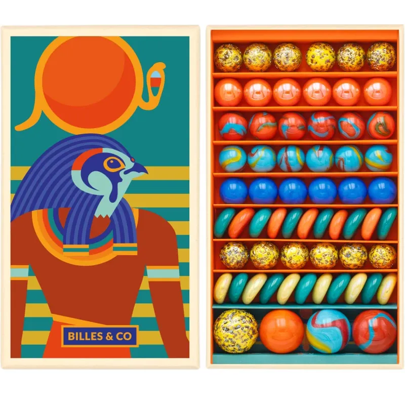 Grand coffret Horus Billes & Co: boîte ouverte avec assortiment coloré de billes et motifs pharaoniques illustrés sur le couvercle.