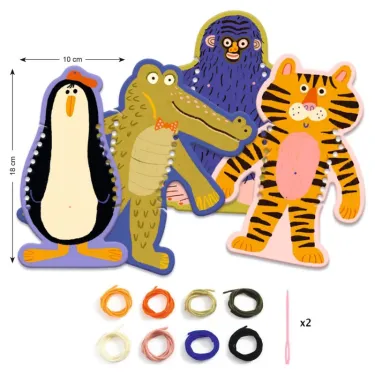 Panneau déco « Premier tissage - Les pulls des animaux DJECO 0071 » avec quatre animaux en carton et fils de différentes couleurs.