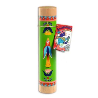 Bâton de pluie en bois DJECO 6043, petit modèle vert décoré de motifs colorés et cordelette, prêt à être utilisé.