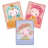 Trois cartes de mosaïques “Stella & Co” DJECO 6983, en pastel avec petites filles mandalas et textures perlées.