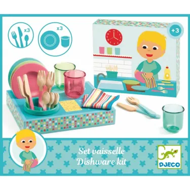 Set vaisselle jouet dinette DJECO 5522 avec assiettes, verres colorés et couverts en bois, dans boîte illustrée.
