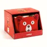 SoftiShape Boîte à formes DJECO 6492, en forme d’ours rouge, présentée dans sa boîte rouge prête à offrir.