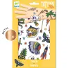 Tatouages Bang Bang DJECO 9577, motif multicolore sur main métallique, avec tigre, indigène et oiseaux; emballage jaune, testés dermatologiquement.