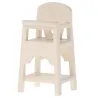 Chaise haute miniature pour bébé souris Maileg, couleur blanc crème, modèle en bois miniature à usage décoratif.
