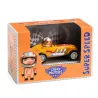 Voiture jaune de course Crazy Motors DJECO 5454, avec pilote miniature dans boîte orange et fenêtre transparente.